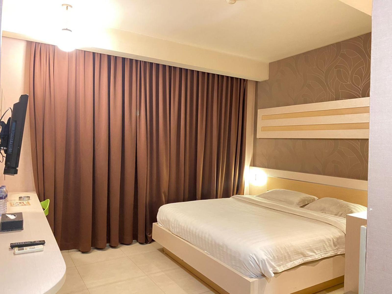 Classie Hotel Palembang Exterior photo